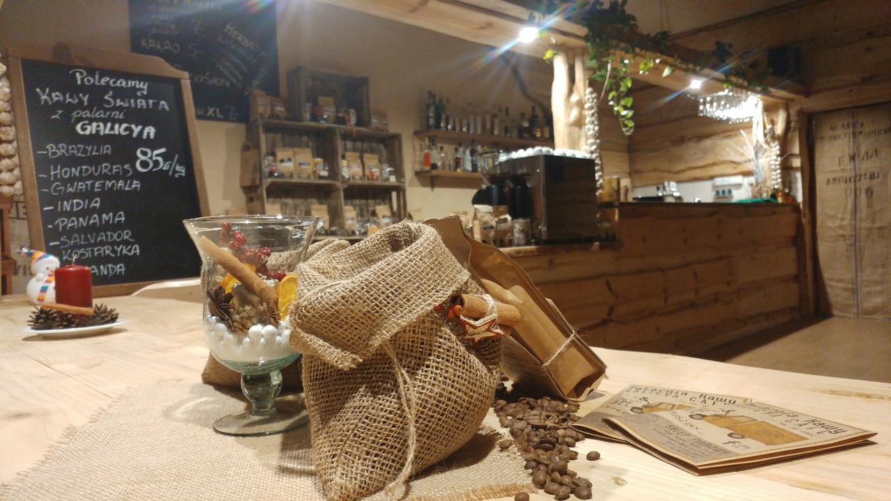 Dom Turysty Sanok Aparthotel Esterno foto